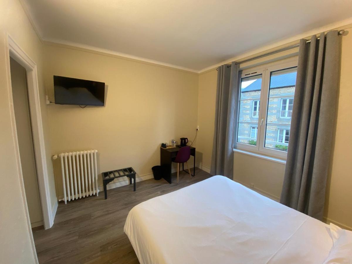 Hotel De La Poste Mortain-Bocage Ngoại thất bức ảnh