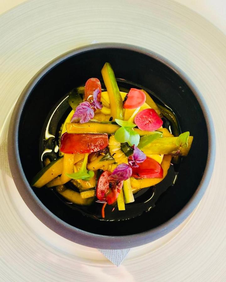 Hotel De La Poste Mortain-Bocage Ngoại thất bức ảnh