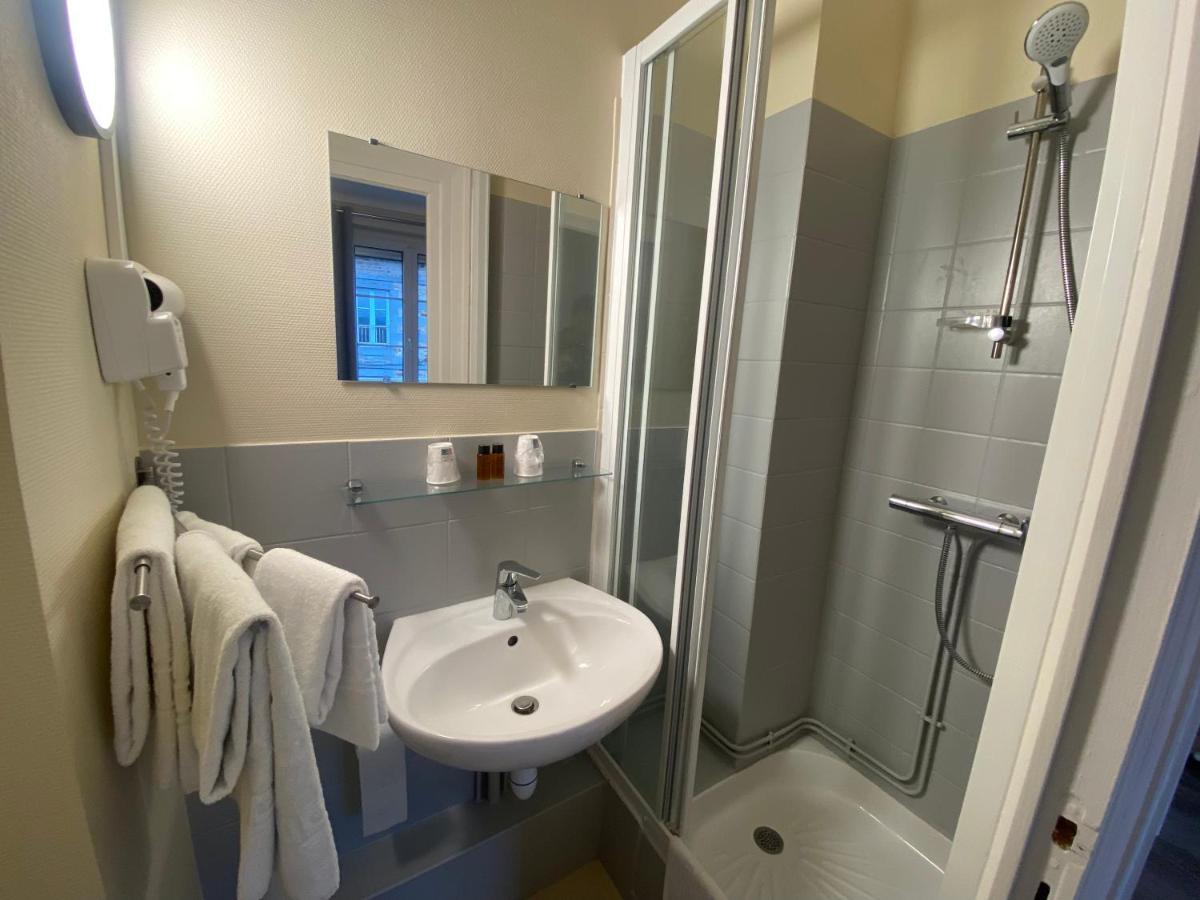 Hotel De La Poste Mortain-Bocage Ngoại thất bức ảnh